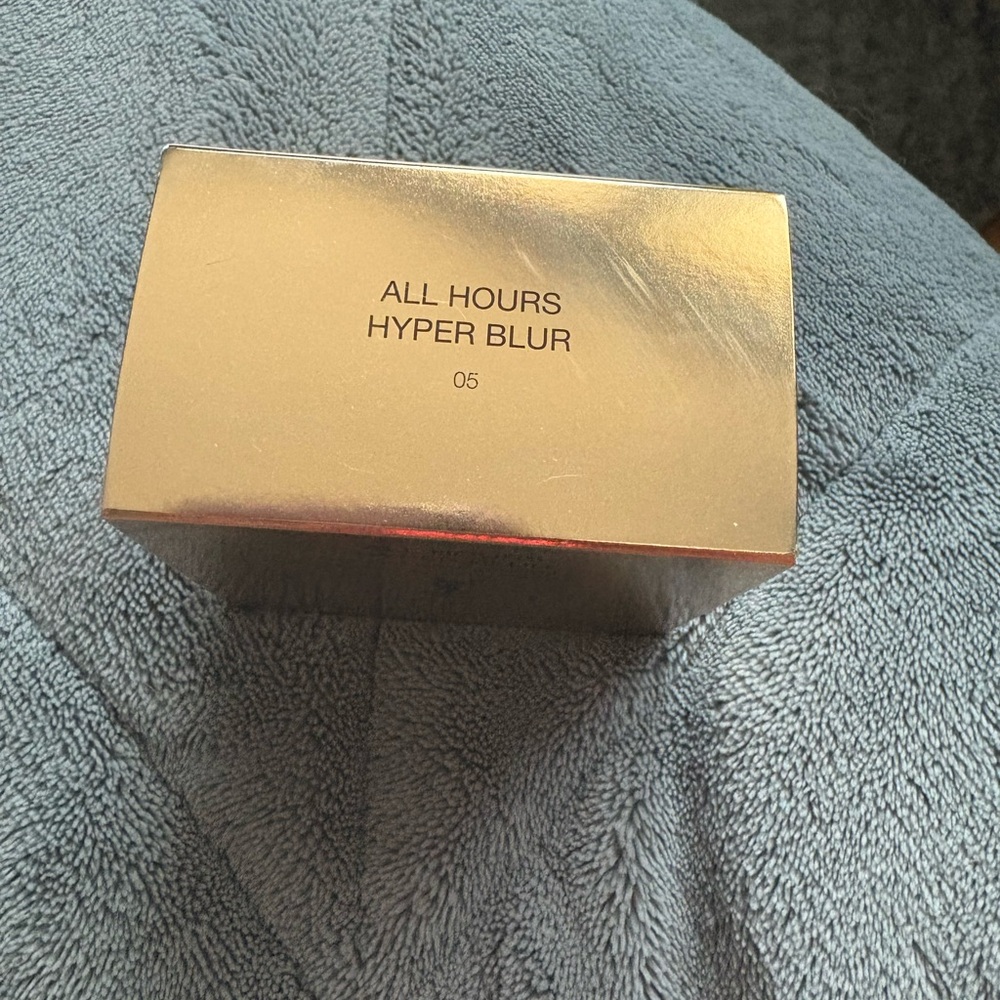 ALL HOURS HYPER BLUR LOOSE POWDER 05